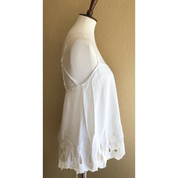 Volcom Women's White Casual Strappy Cut out And Run Cami Top - Picture 9 of 9